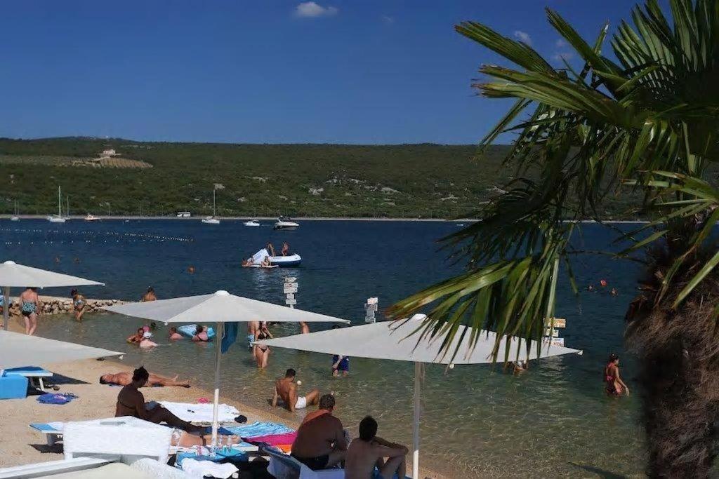 Apartmani Braut Kornić Exteriér fotografie