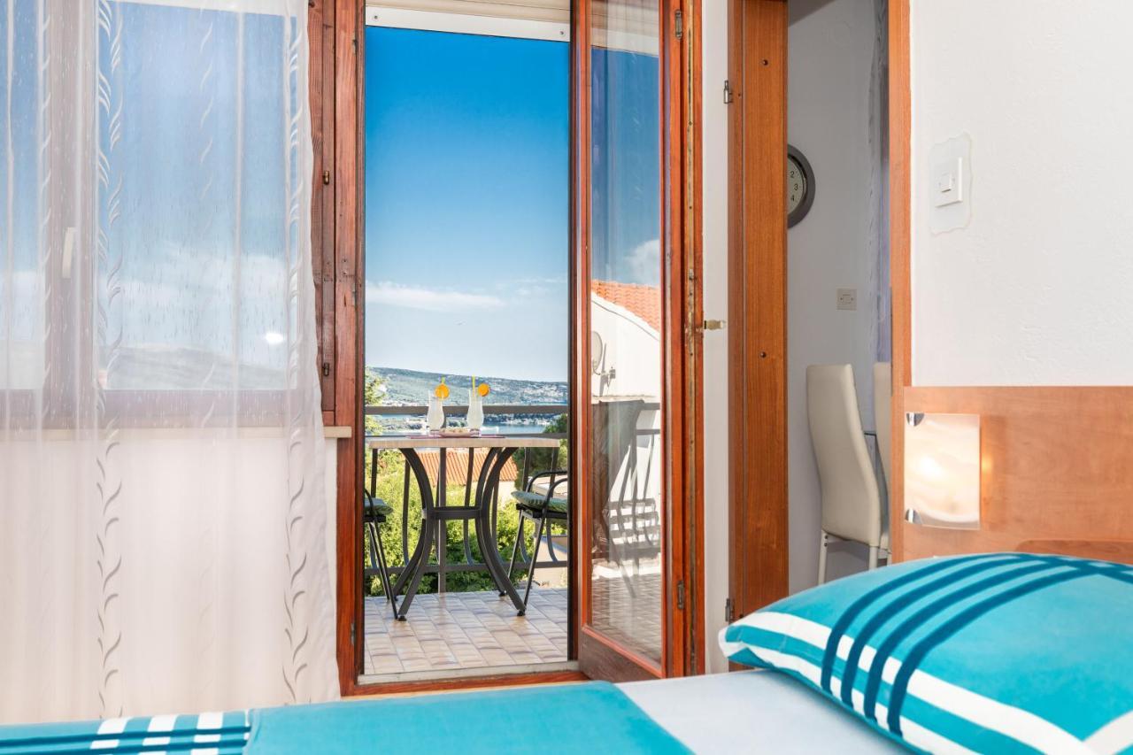 Apartmani Braut Kornić Exteriér fotografie