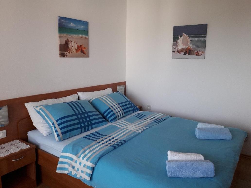 Apartmani Braut Kornić Exteriér fotografie