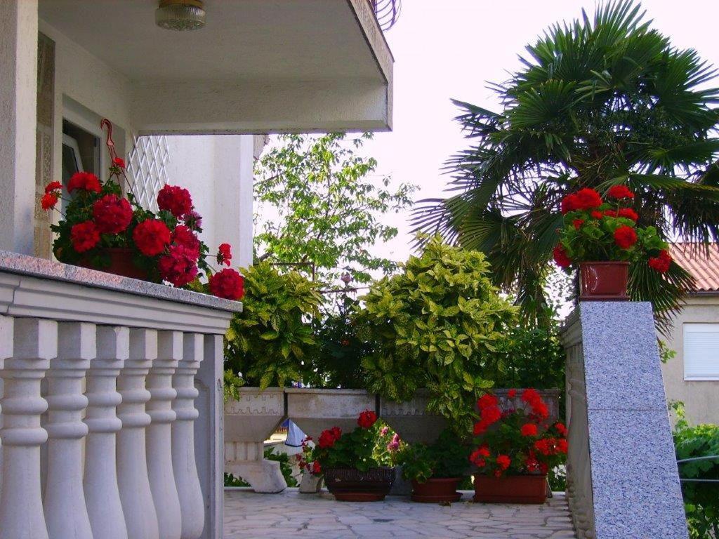 Apartmani Braut Kornić Exteriér fotografie